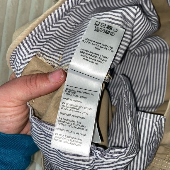 Tan Casual Shorts Untuckit Size 34 Flat front - Picture 7 of 8